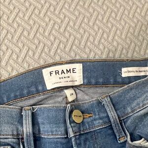 Frame Denim Women's Classic Blue Skinny Jeans